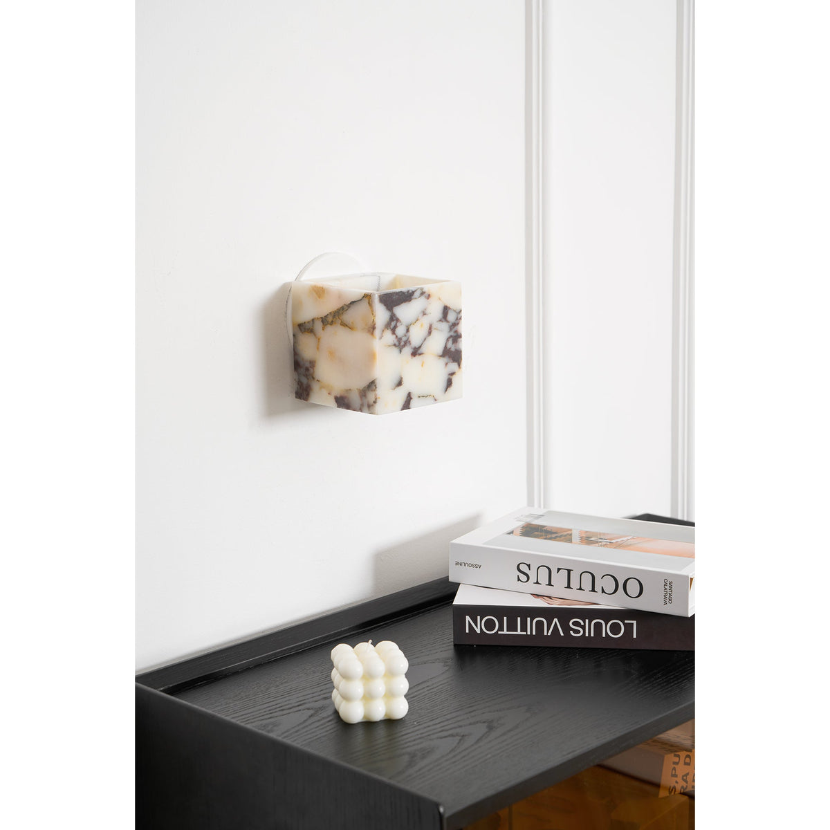 modern-square-alabaster-wall-lamp