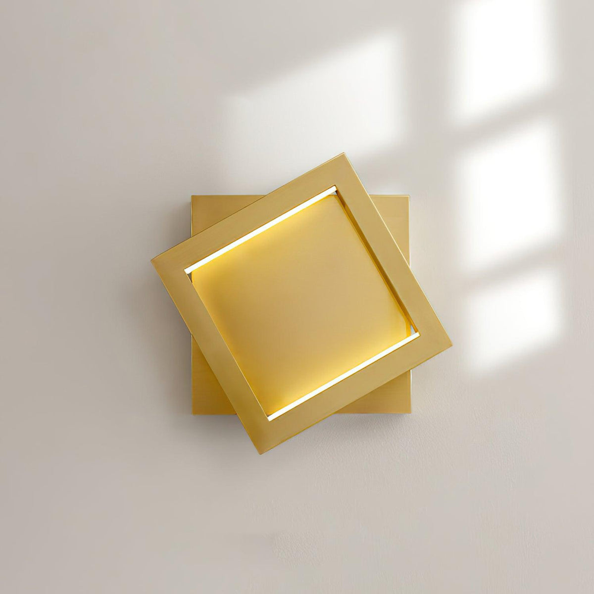 square-wall-light