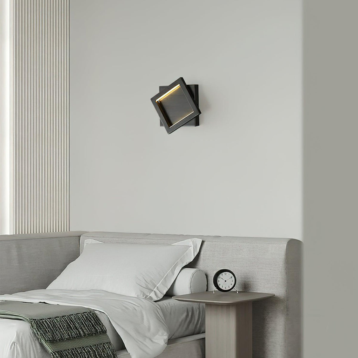 square-wall-light