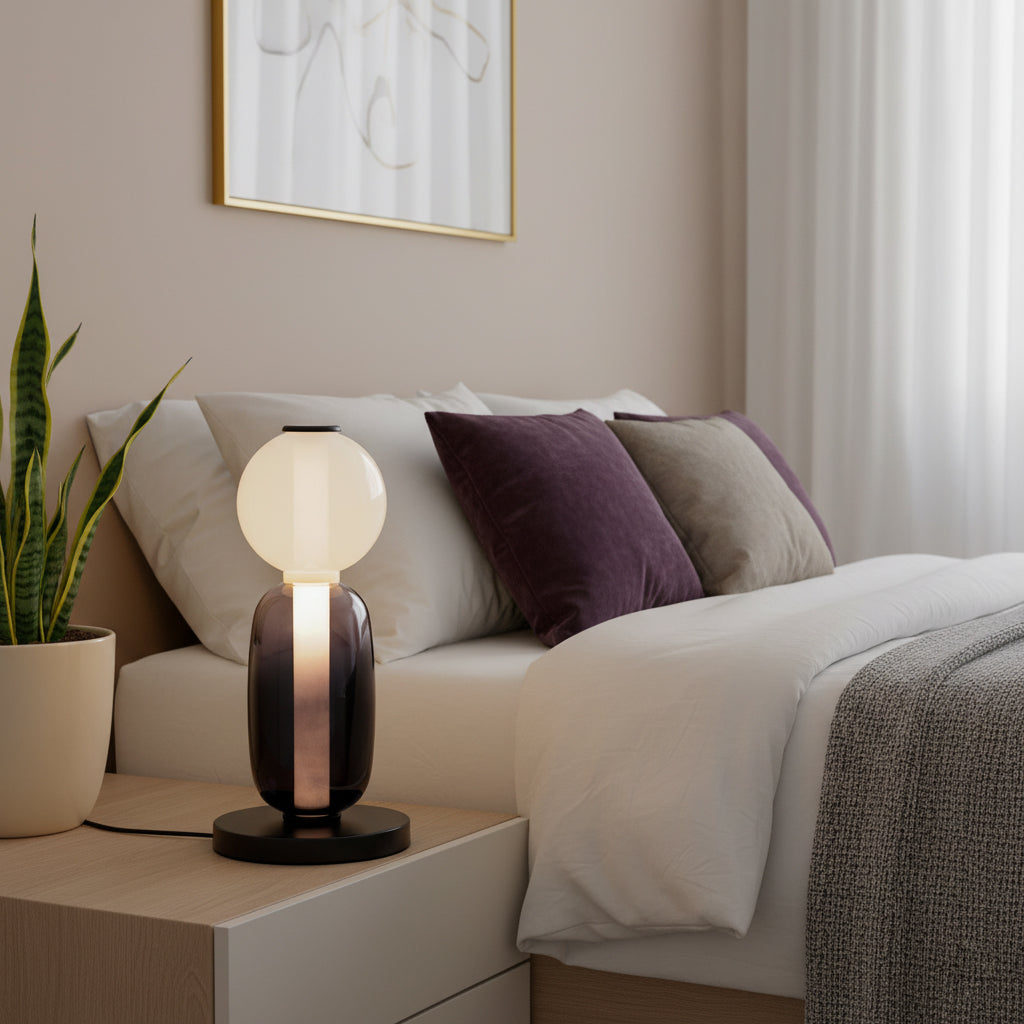 stained-glass-table-lamp