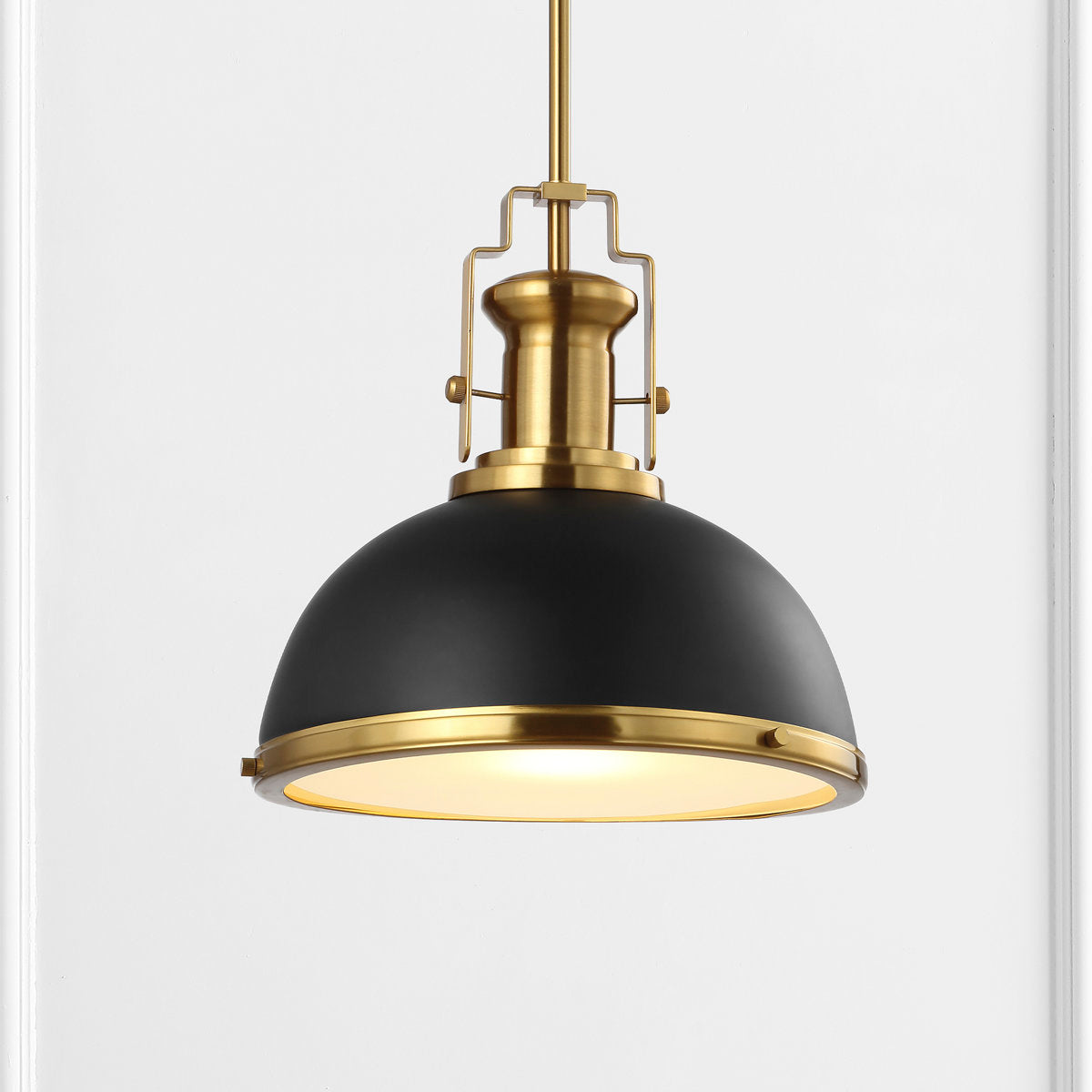 staub-pendant-lamp