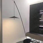 steadfast-floor-lamp