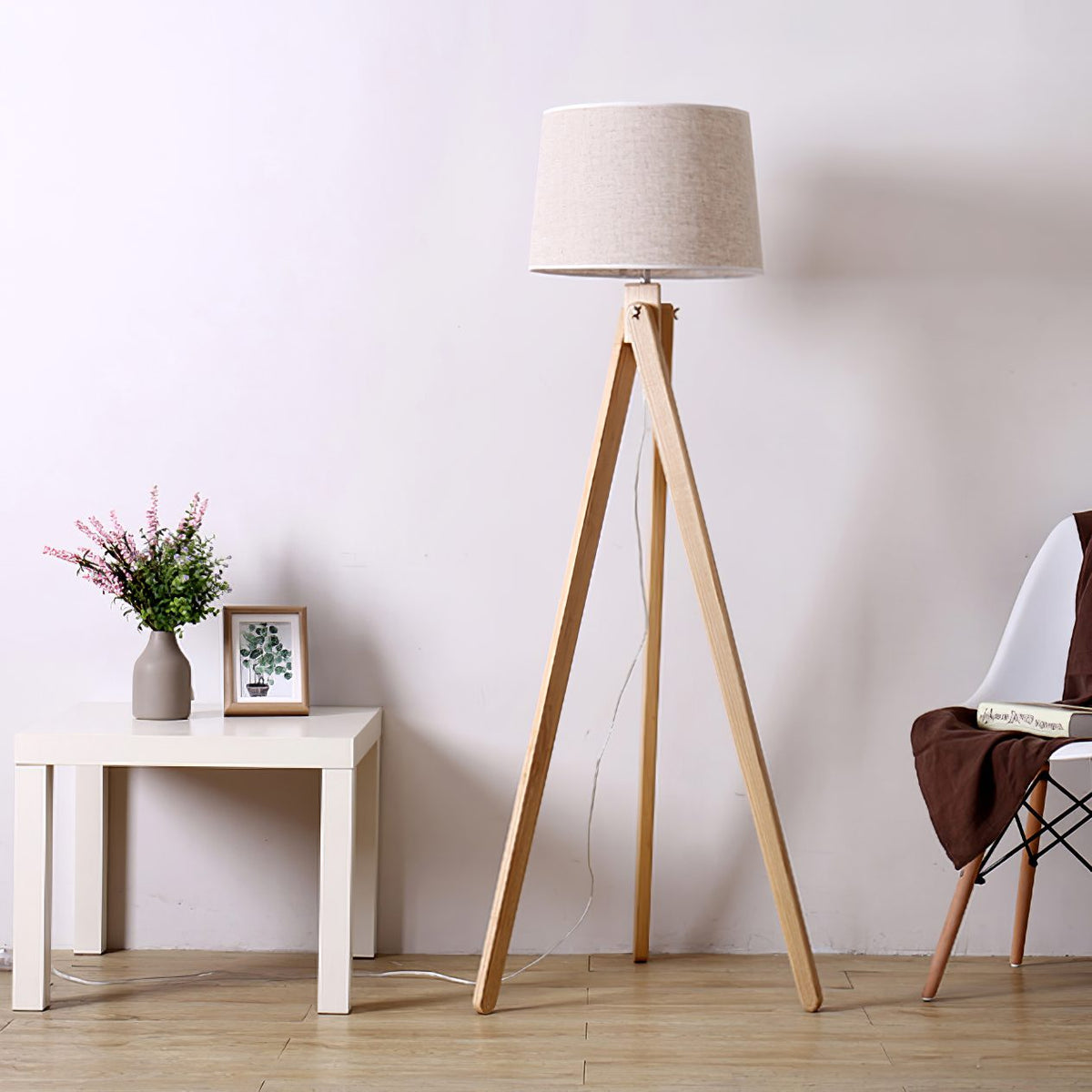 Stilt Floor Lamp