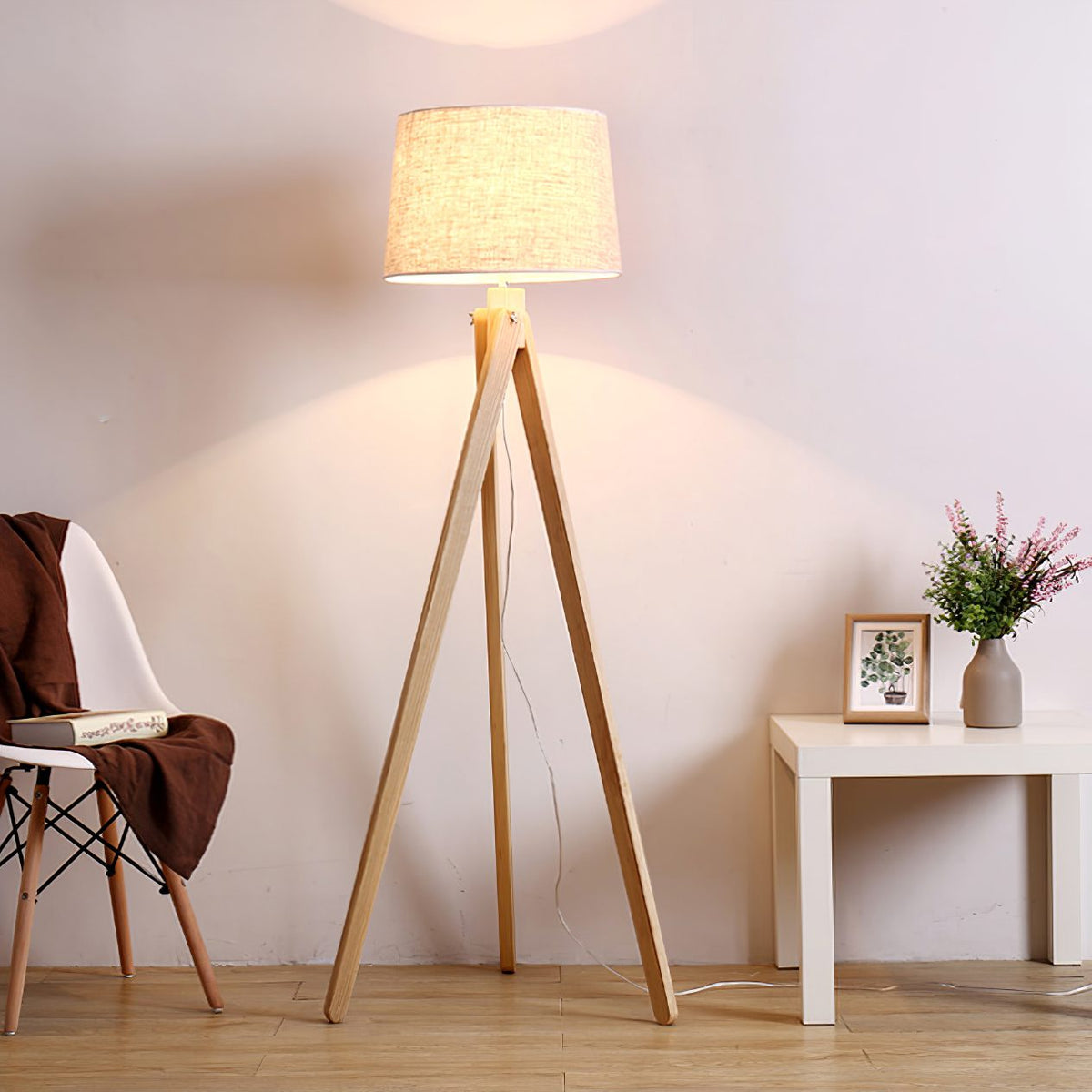 Stilt Floor Lamp