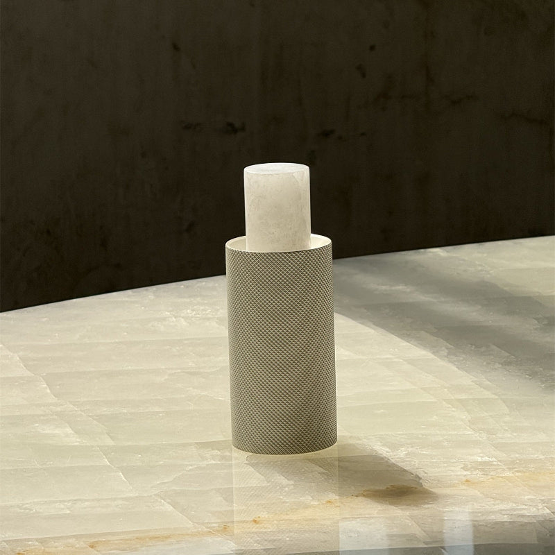 tribeca-usb-table-lamp