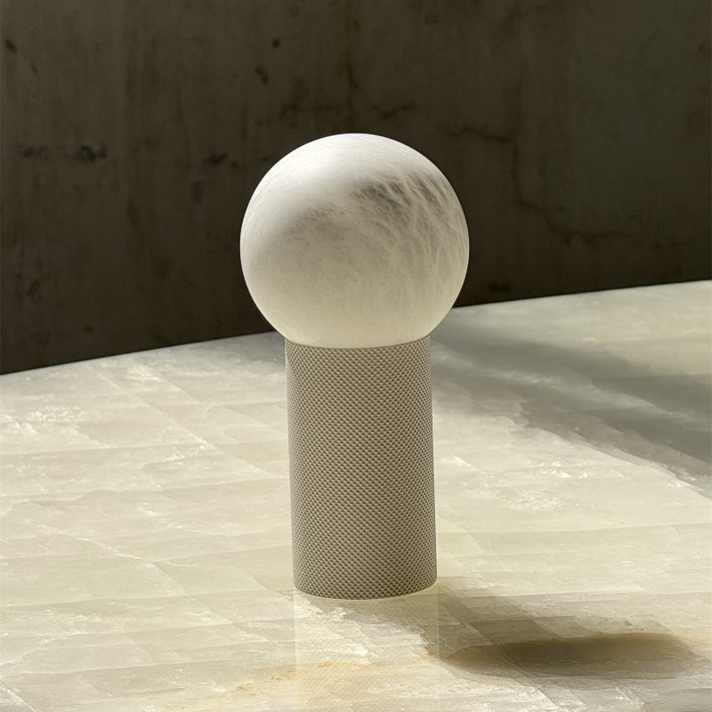tribeca-usb-table-lamp