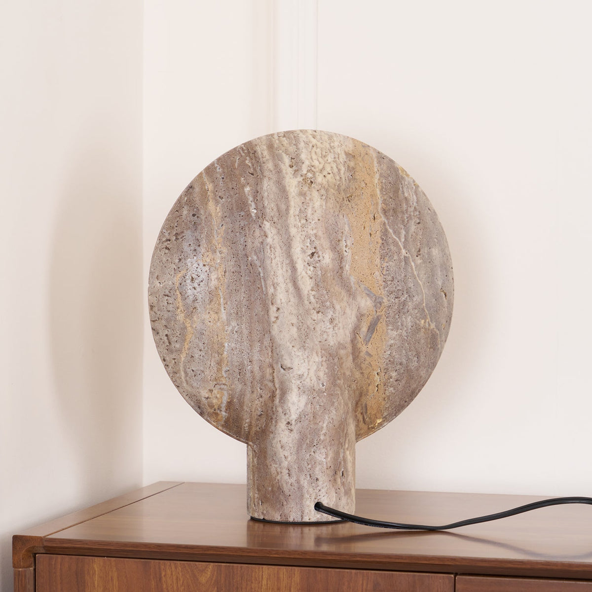 stone-table-lamp