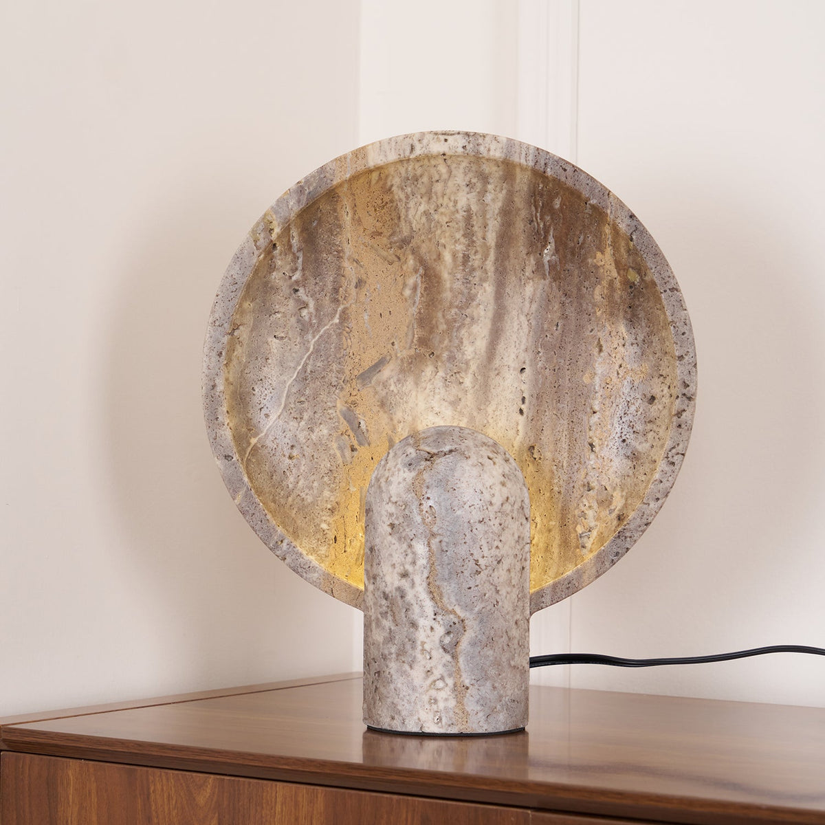 stone-table-lamp
