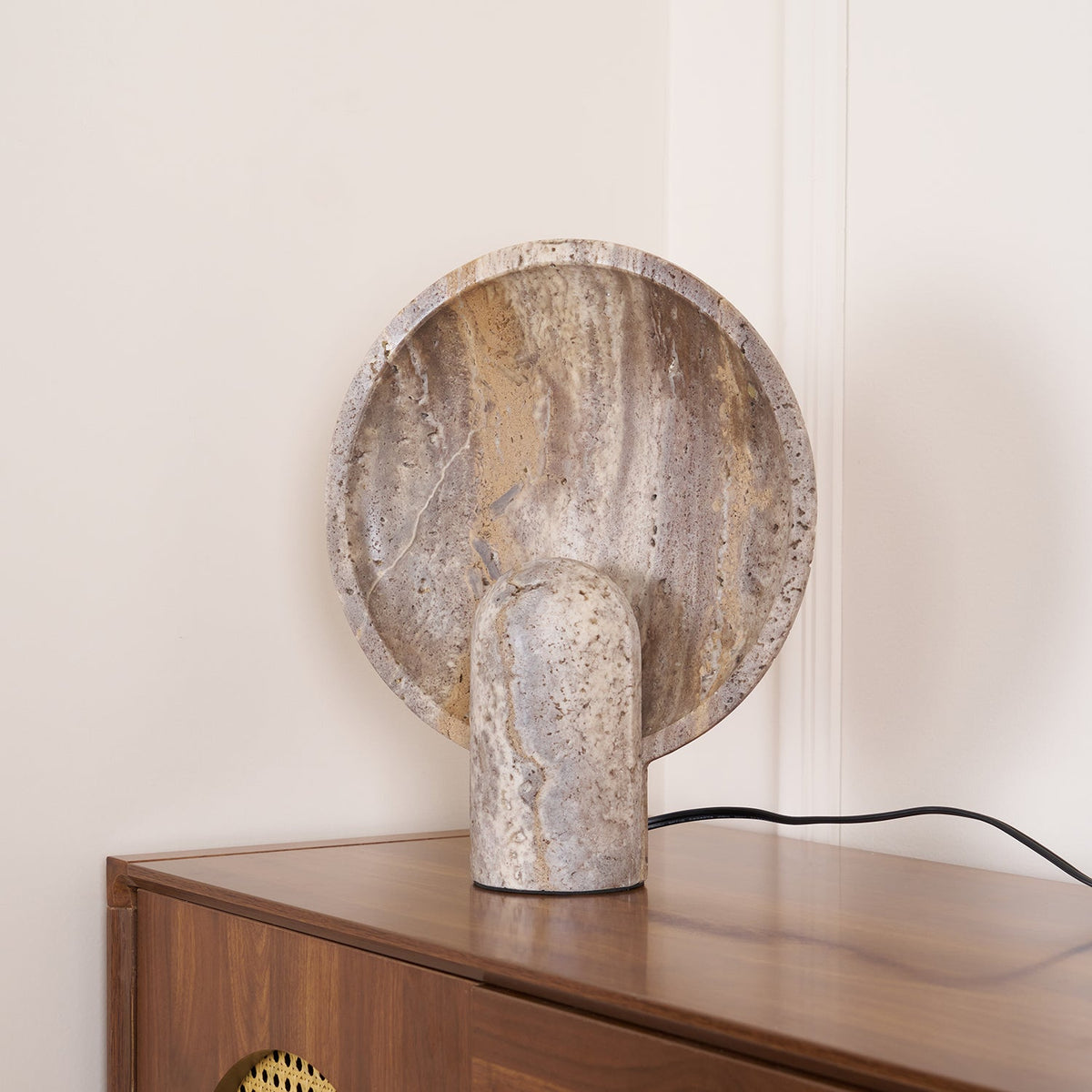 stone-table-lamp