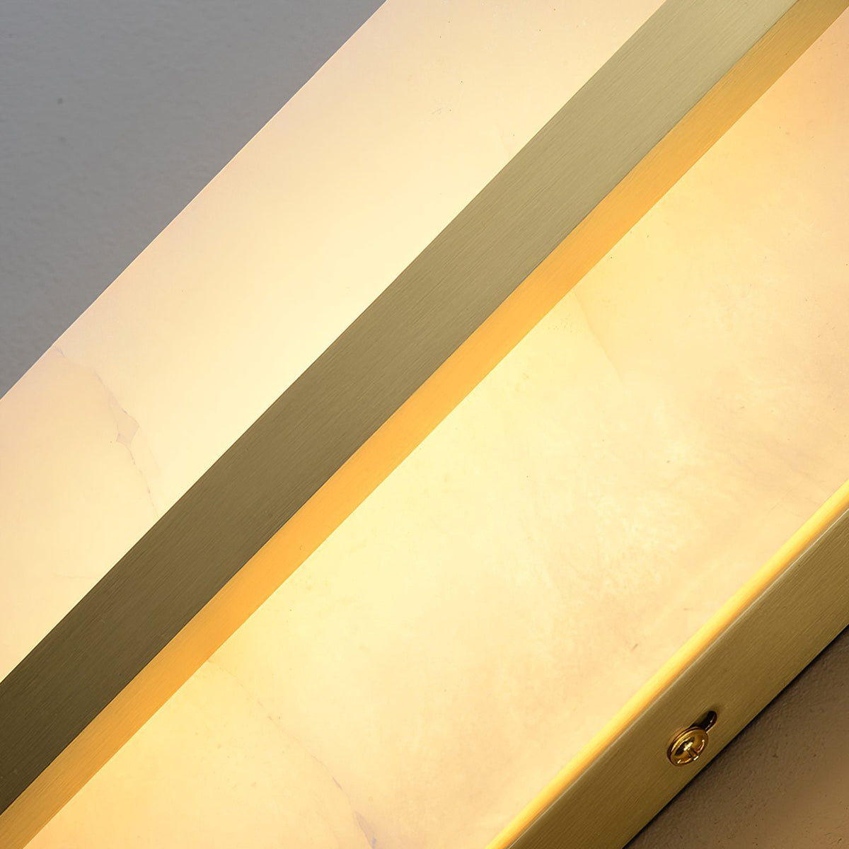 Stone Wall Alabaster LED Wall Light