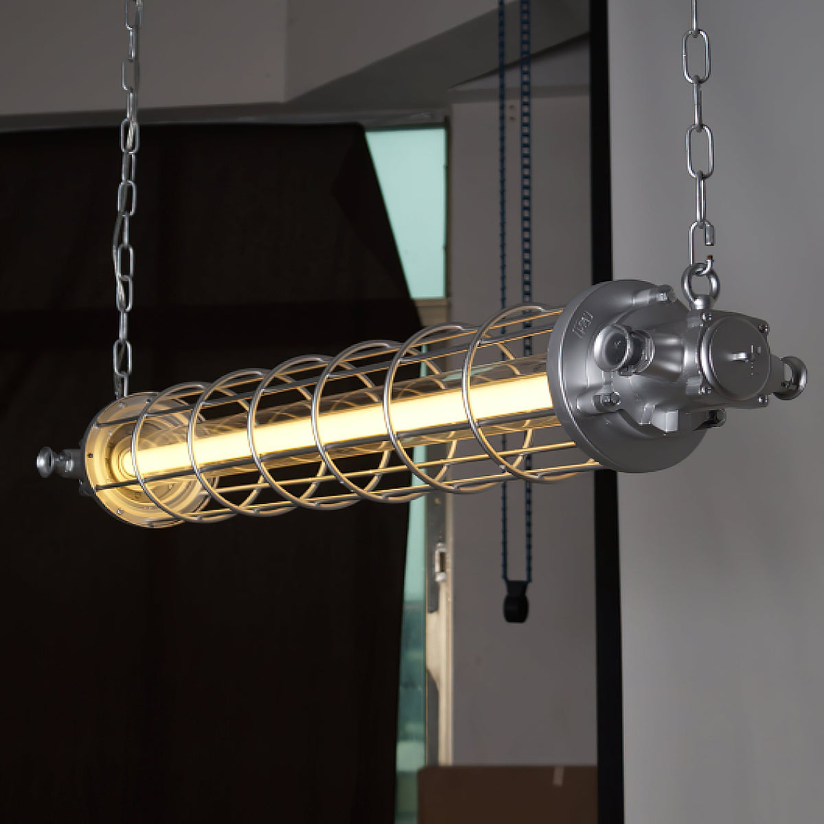 strasbourg-tube-pendant-lamp