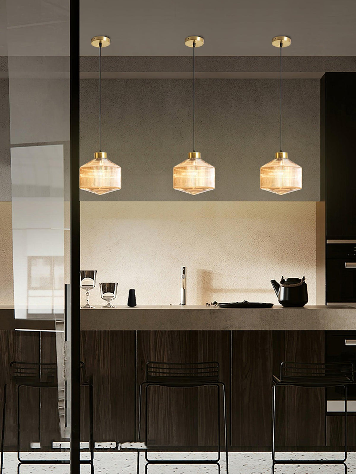 Art Glass Spinning Top Pendant Light in Gold for Dining & Living Spaces