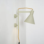 studio-plug-in-wall-lamp