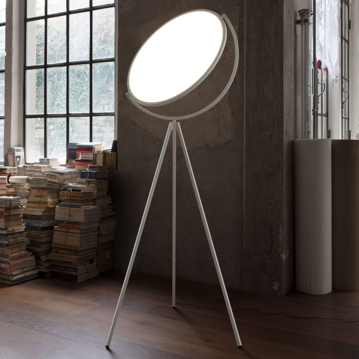 superloon-floor-lamp