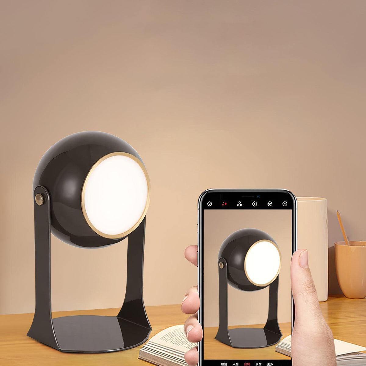 svejk-table-lamp