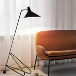 svelte-noir-floor-lamp