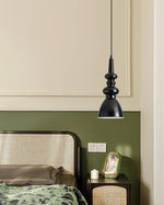 svelte-noir-pendant-light