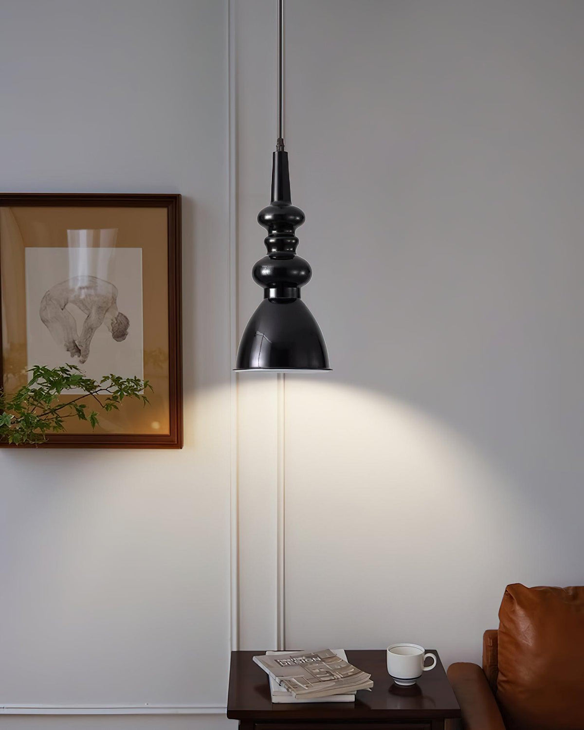 svelte-noir-pendant-light
