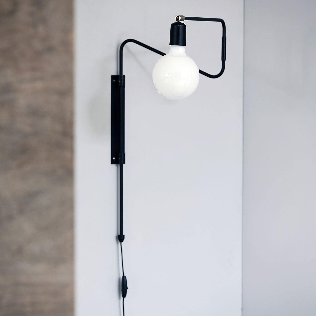 swing-plug-in-wall-lamp