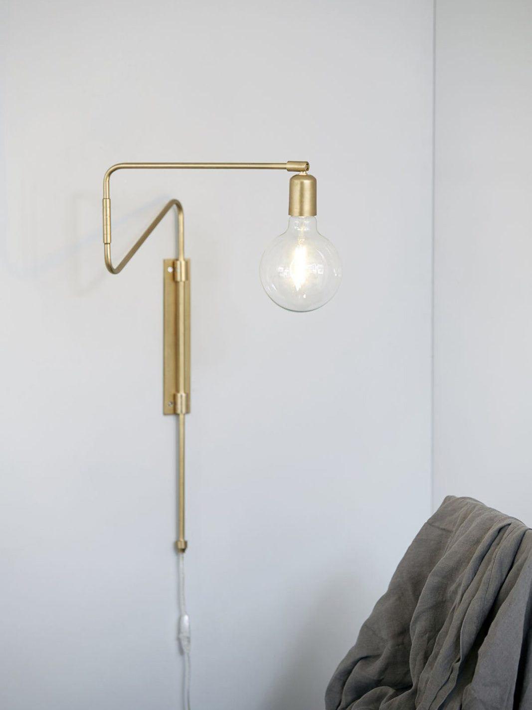 swing-wall-lamp
