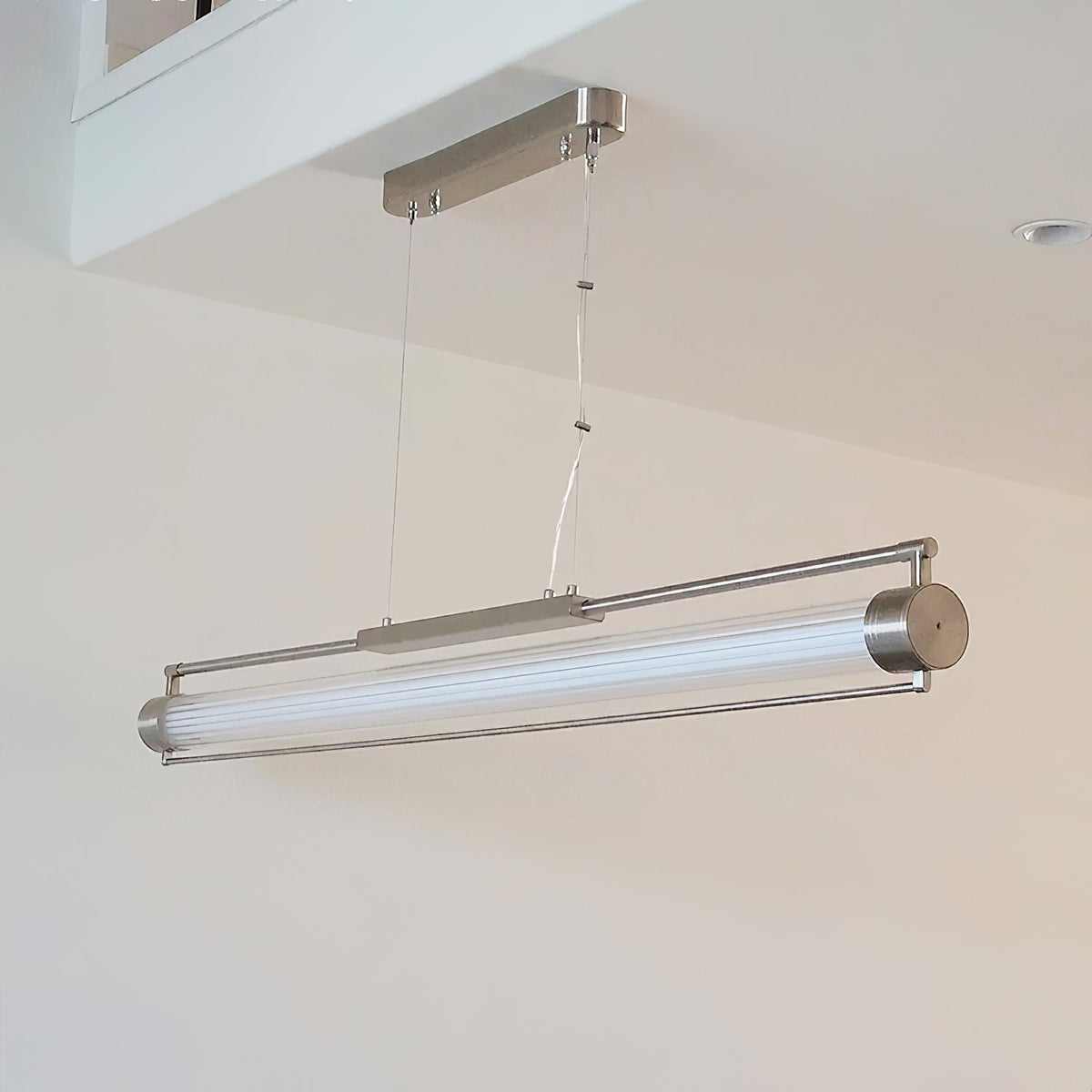 tamar-wand-pendnat-lamp