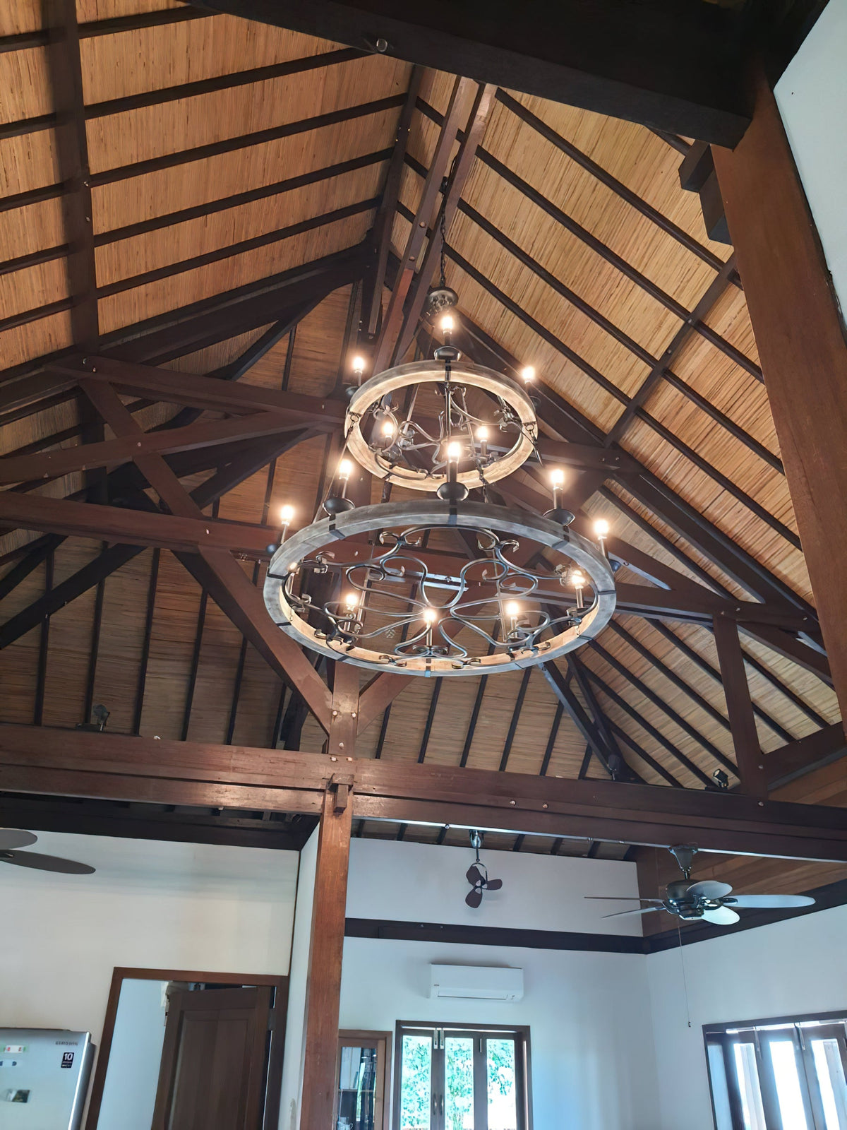 taulbee-chandelier