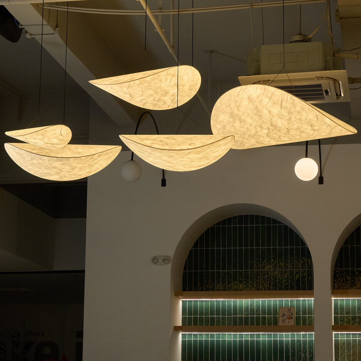 tense-dupont-paper-pendant-lamp