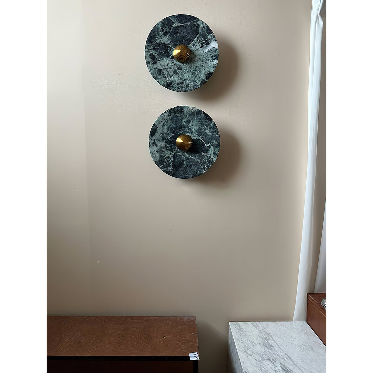 terkel-marble-wall-lamp