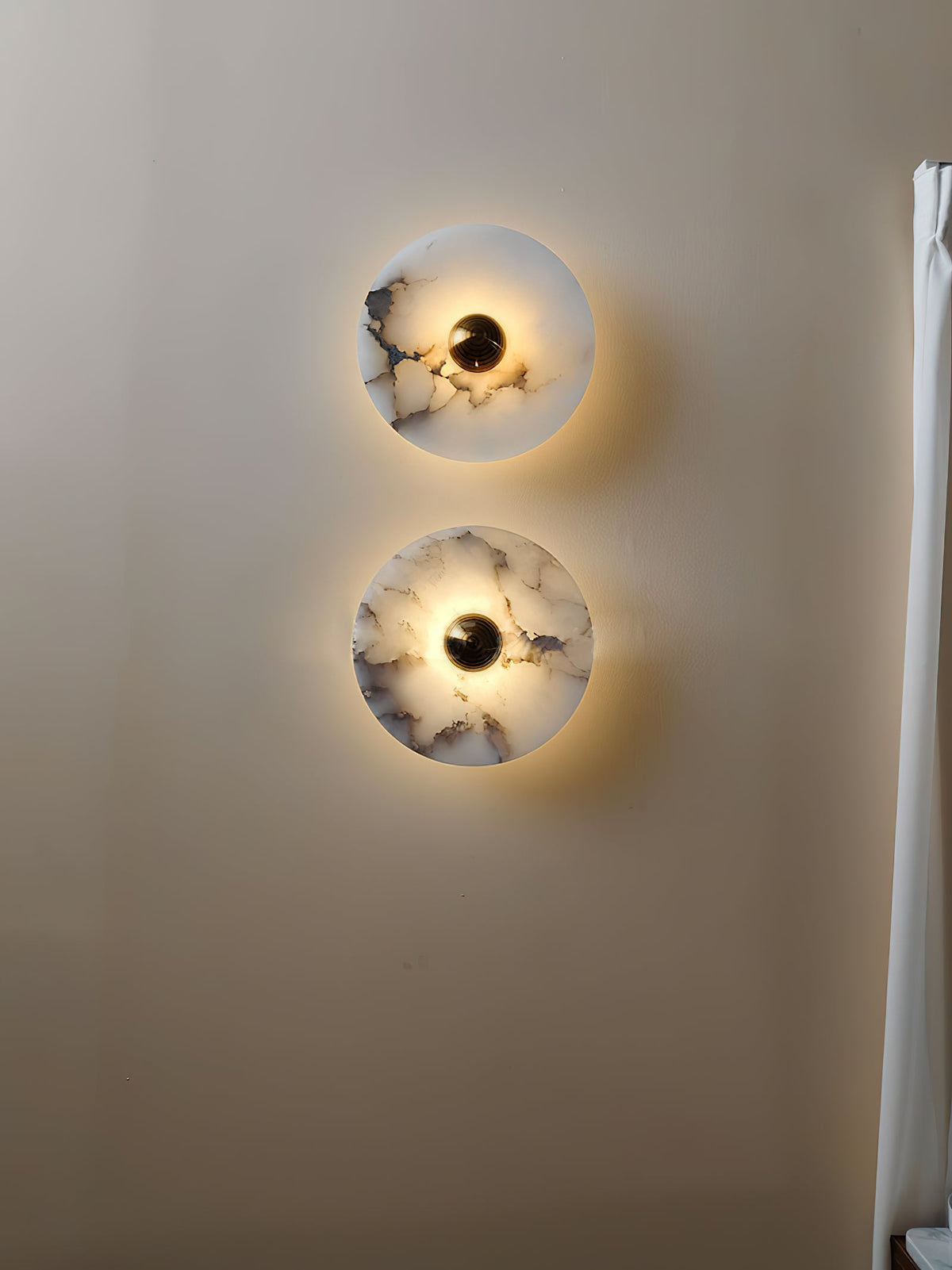terkel-marble-wall-lamp
