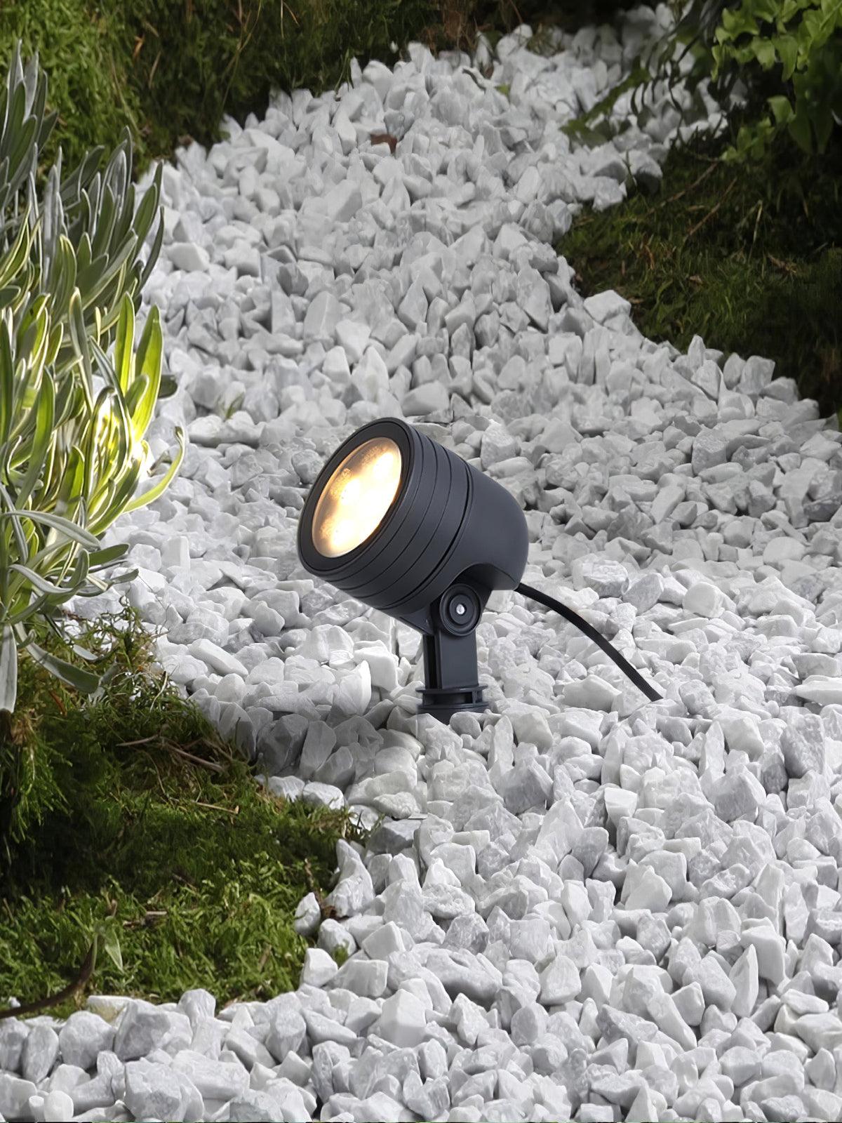 Terra Focus Outdoor Spotlight – Architectural LED Landscape Light