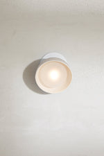 terra-surface-wall-lamp