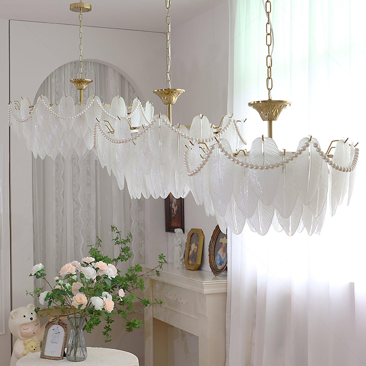 texture-glass-leaf-chandelier