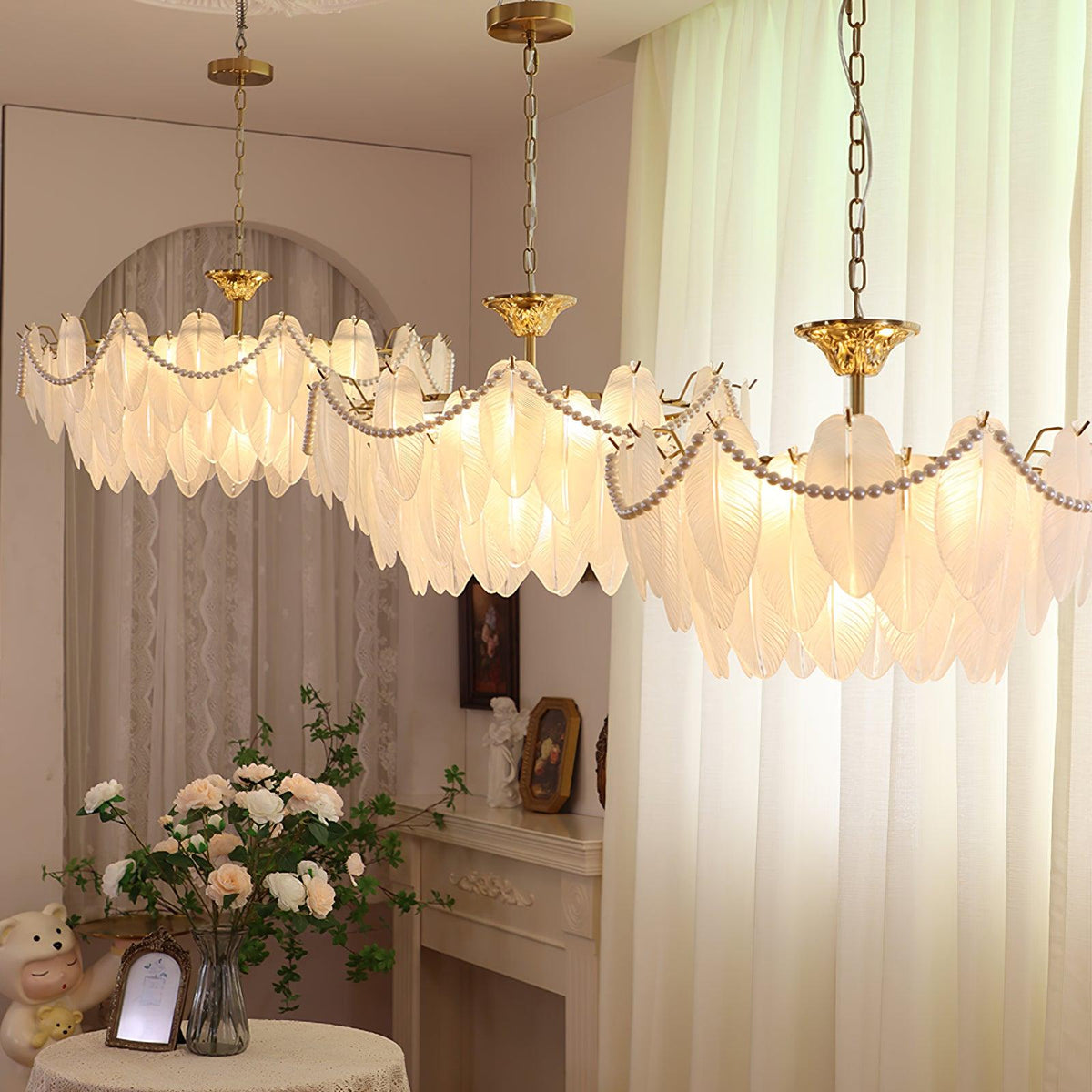 texture-glass-leaf-chandelier