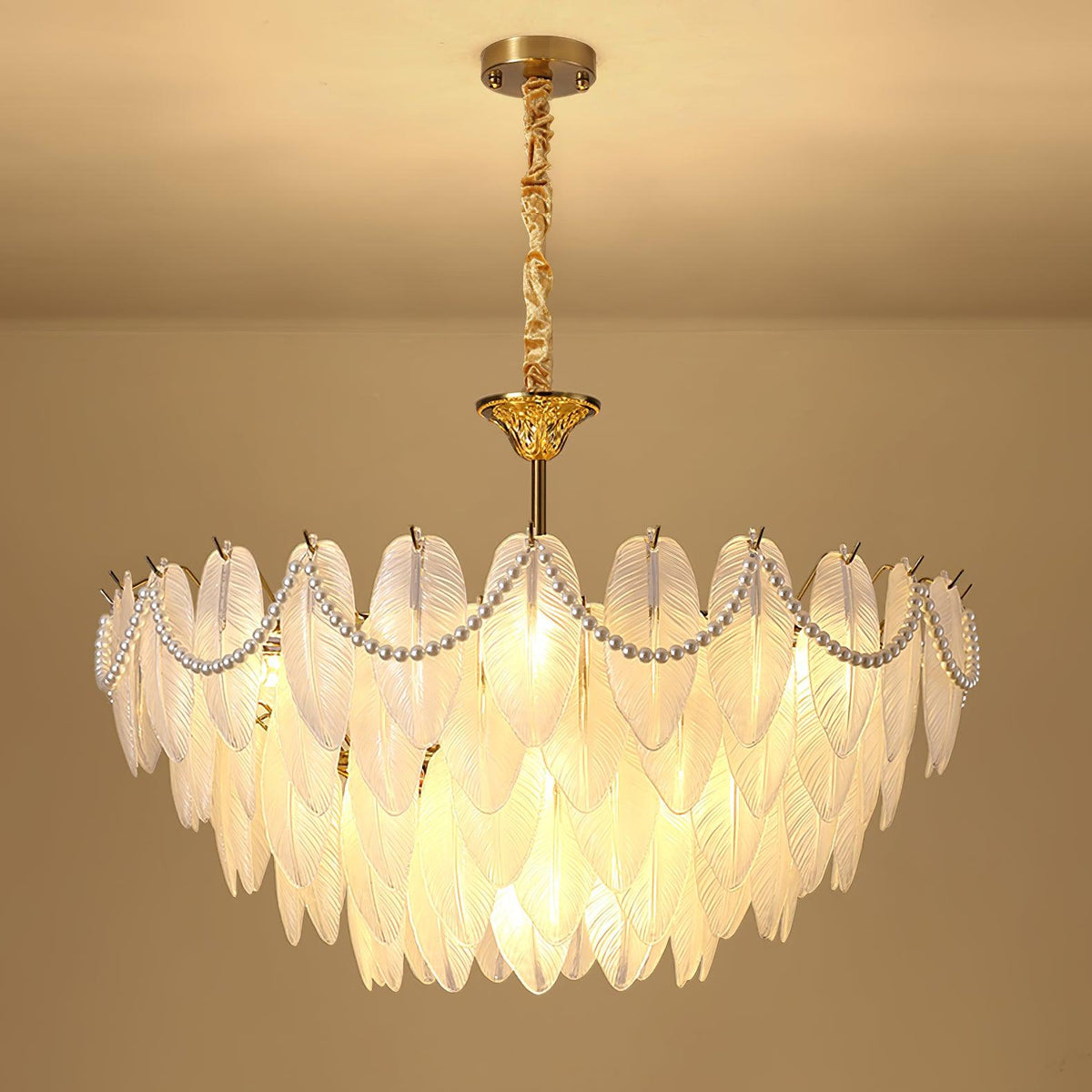 texture-glass-leaf-chandelier