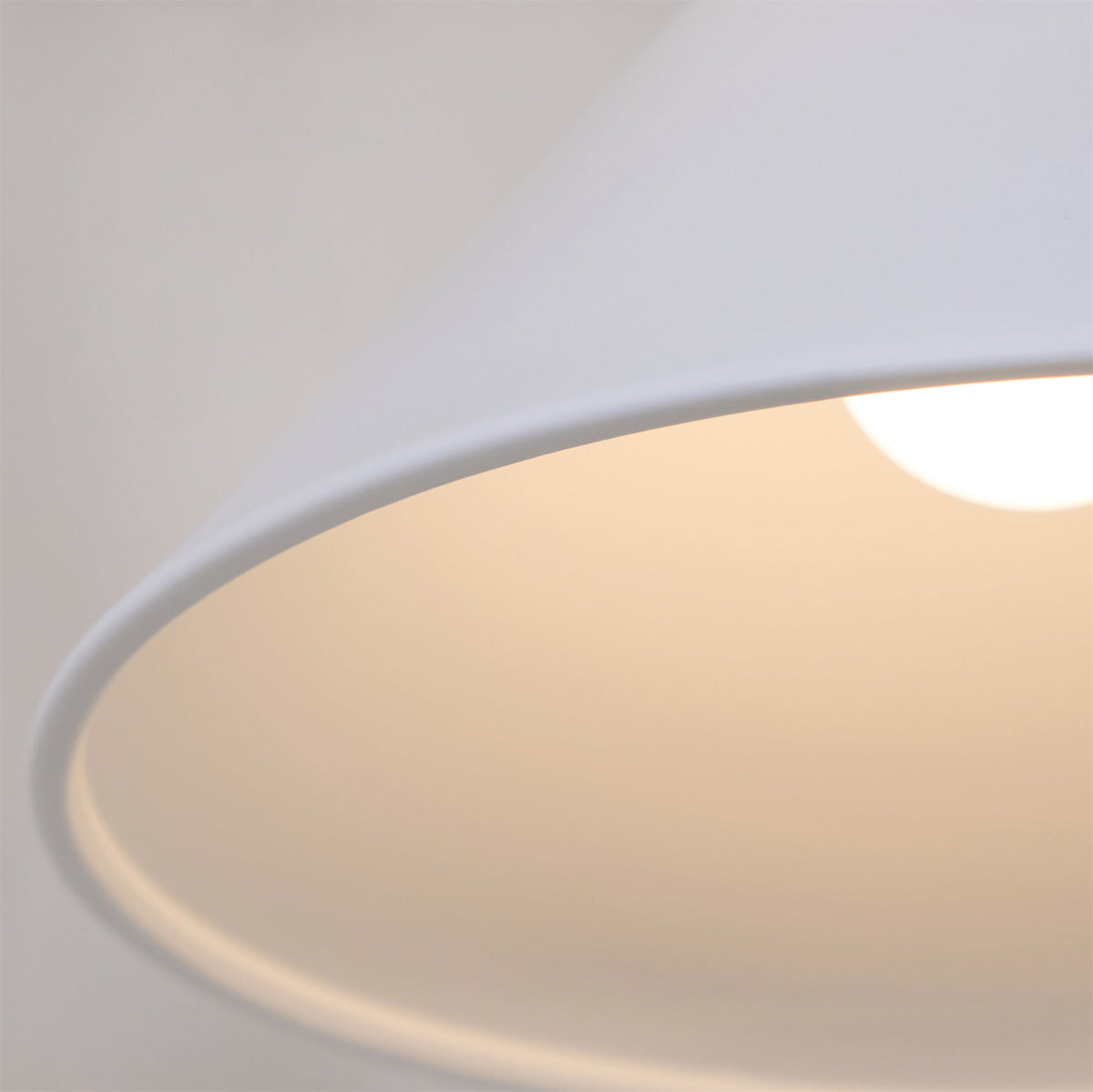 Bridgemont Wall Sconce – Modern Brass Wall Light for Bedroom & Living Room