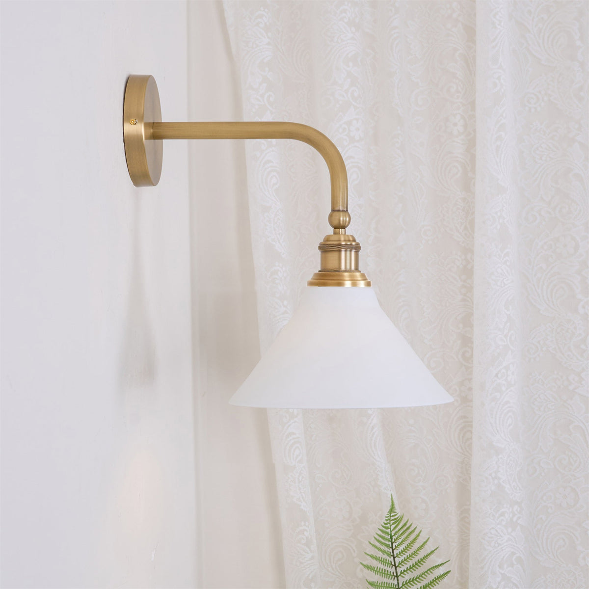 Bridgemont Wall Sconce – Modern Brass Wall Light for Bedroom & Living Room