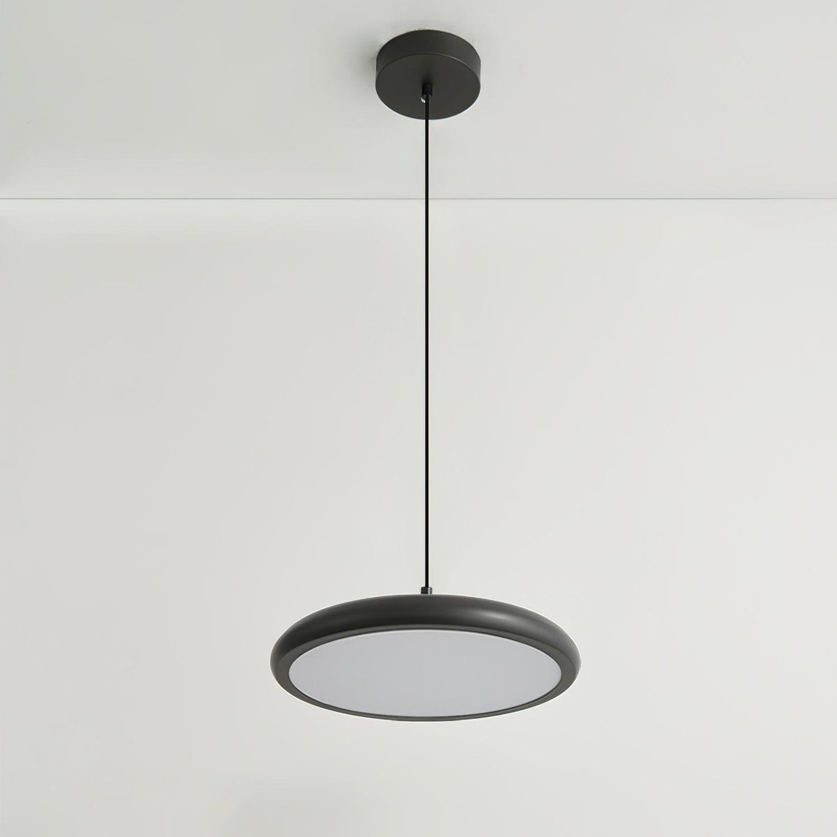 Thin Disc Pendant Lamp