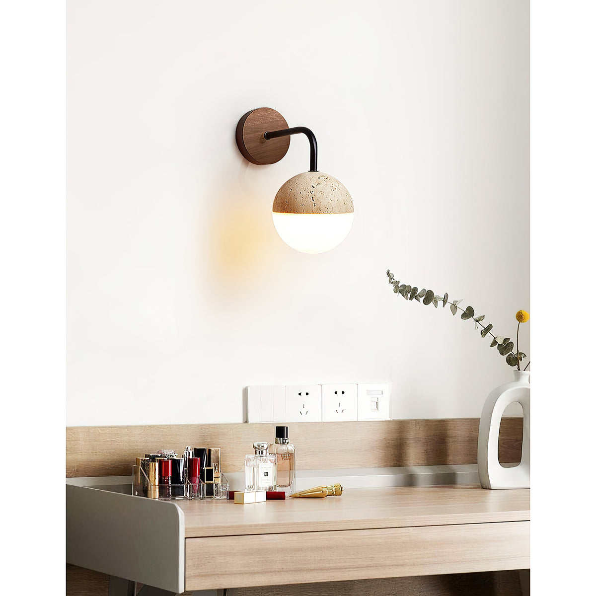 tia-travertine-wall-lamp