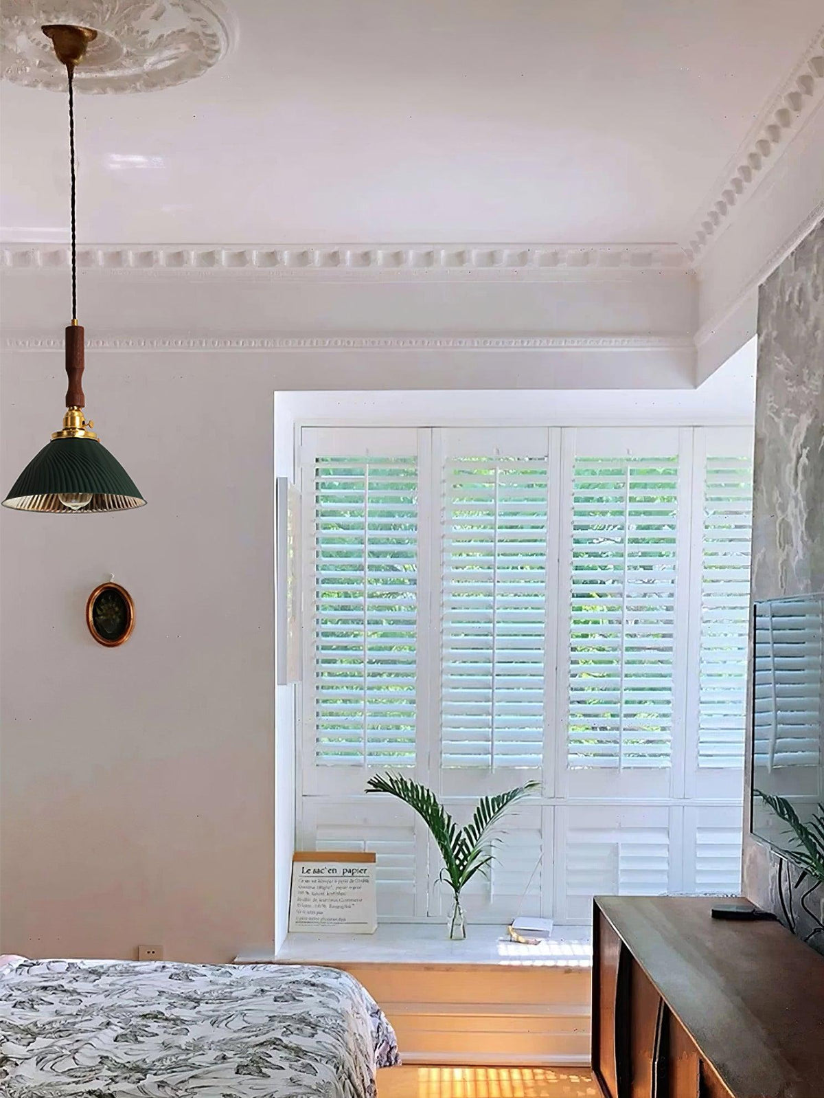 tiber-pendant-light