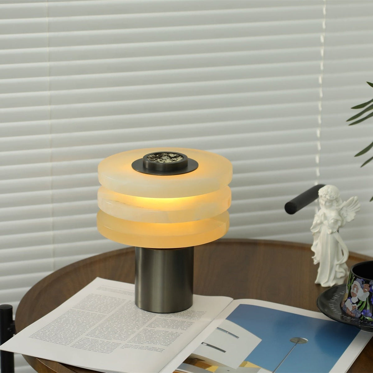 Tiered Obelisk Alabaster Table Lamp – Modern Sculptural LED Light
