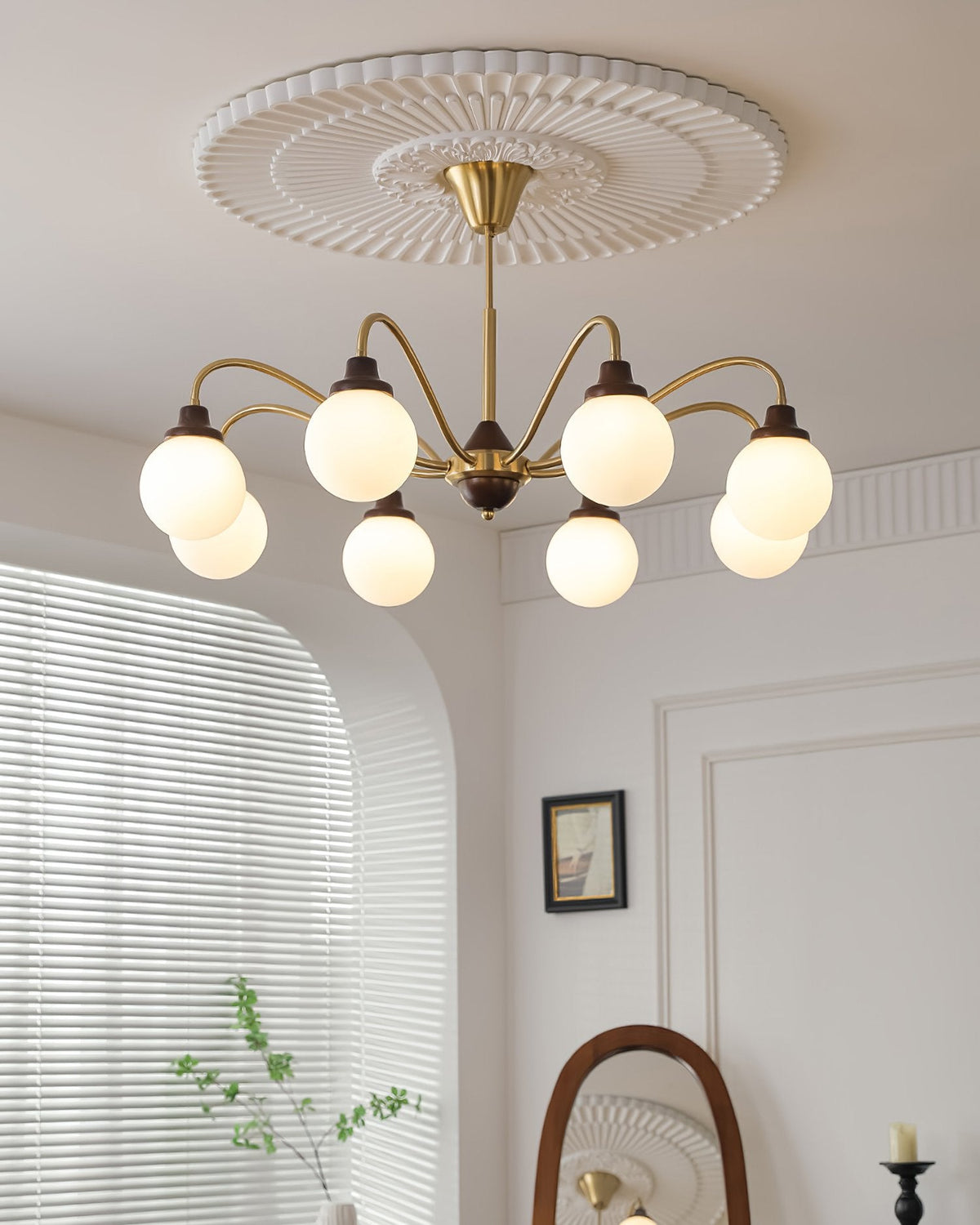 Tillary Retro Chandelier