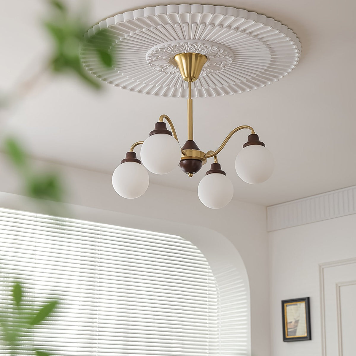 Tillary Retro Chandelier