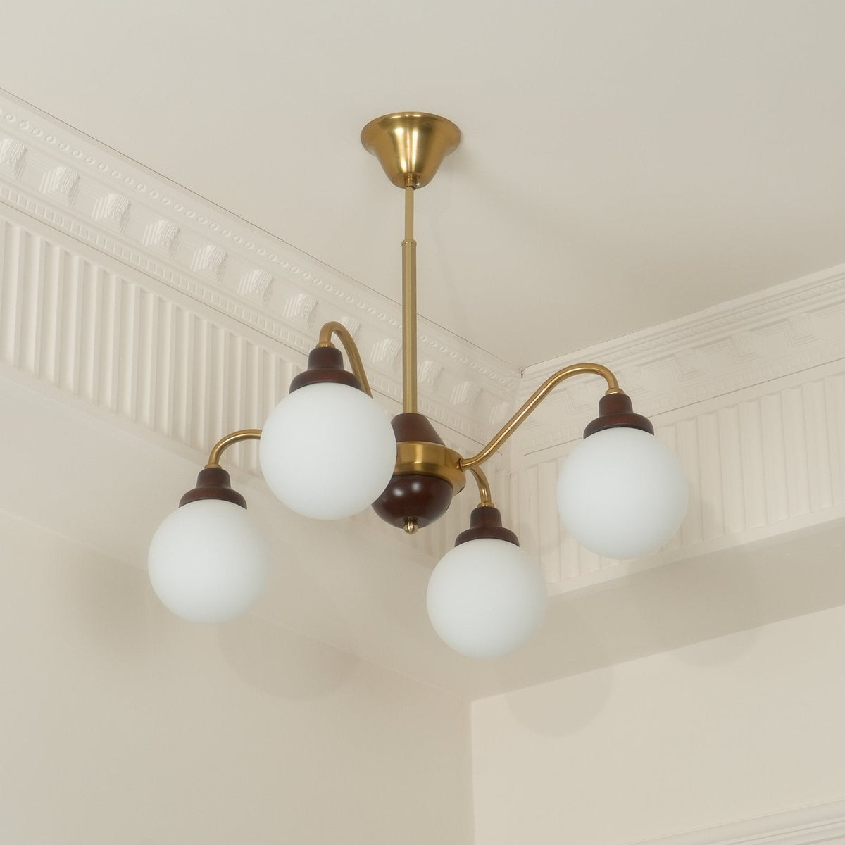 Tillary Retro Chandelier