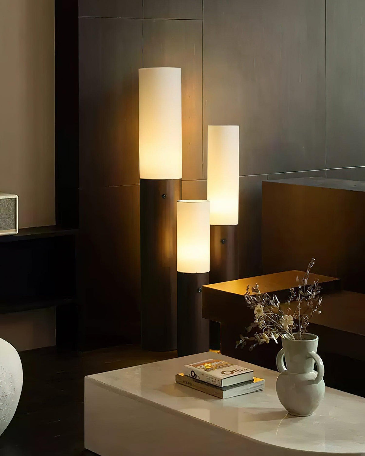 timber-column-floor-lamp