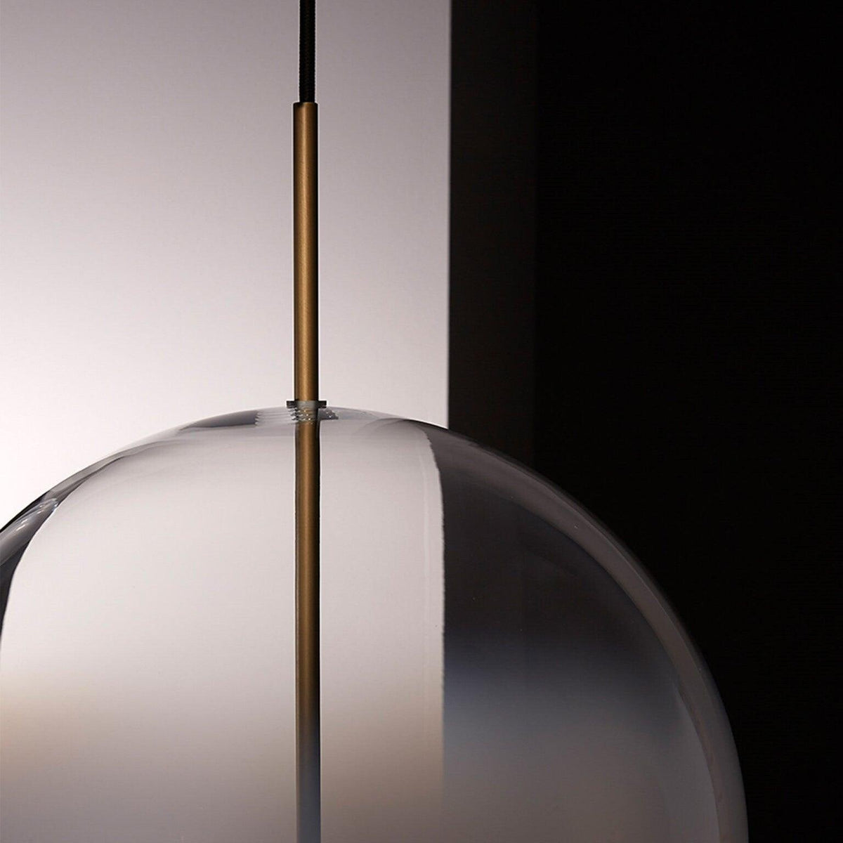 tindari-glass-table-lamp