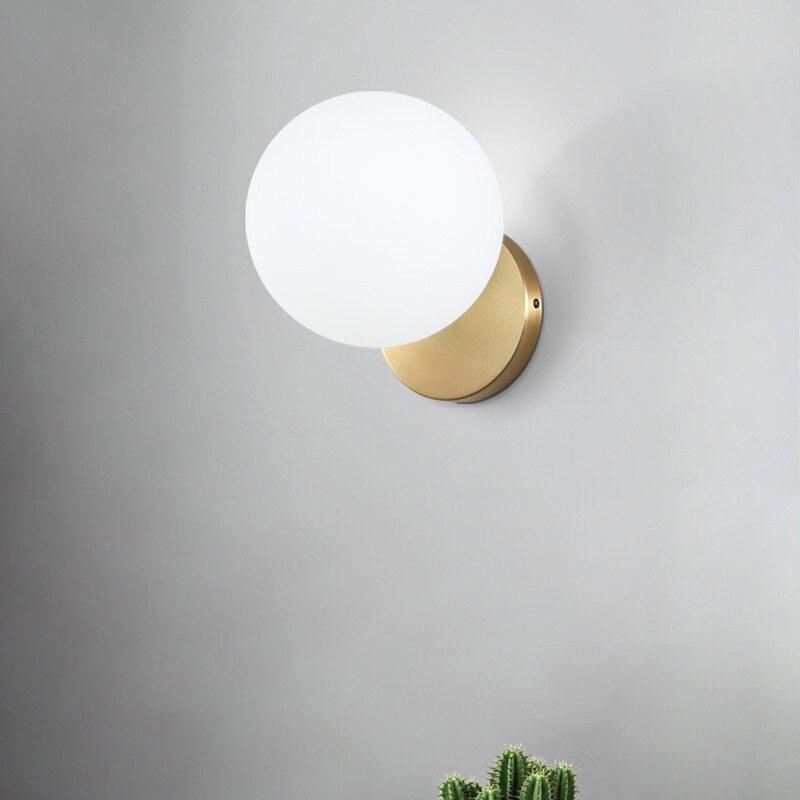 Tip Of The Tongue Wall Lamp