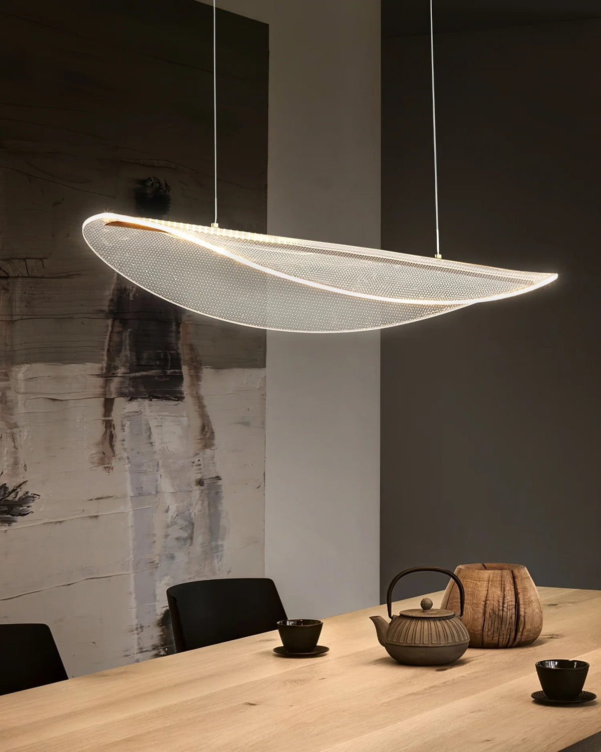 Transparent Leaf Pendant Light