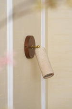 travertine-mireille-wall-lamp