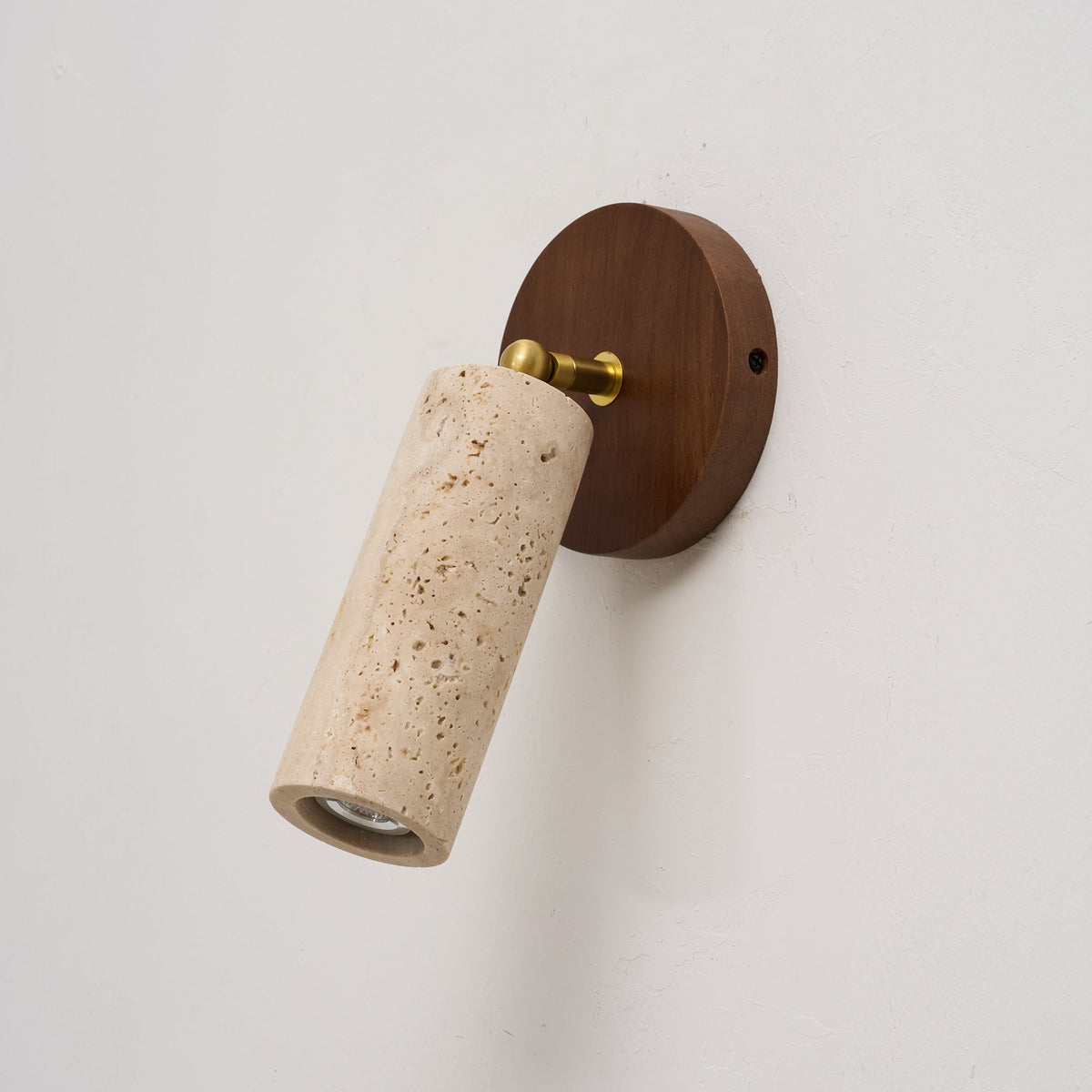travertine-mireille-wall-lamp