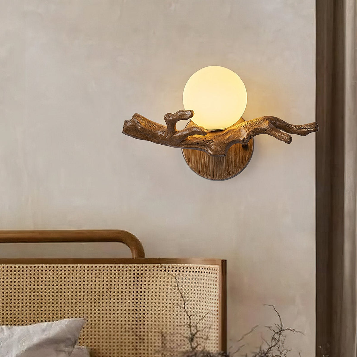Tree Branch Wall Lamp